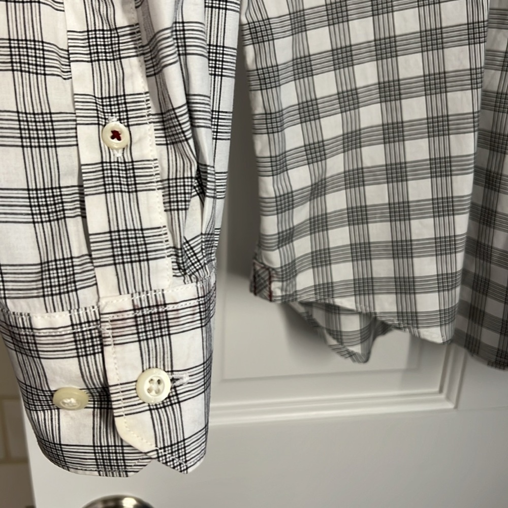 EUC Banana Republic plaid shirt. Men’s Large - Picture 5 of 9